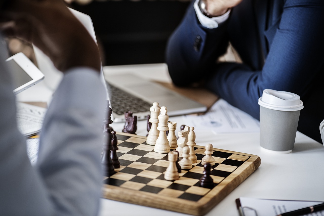 許銀川棋壇巨星風(fēng)采與戰(zhàn)略深度，近期比賽視頻展現(xiàn)驚人實力