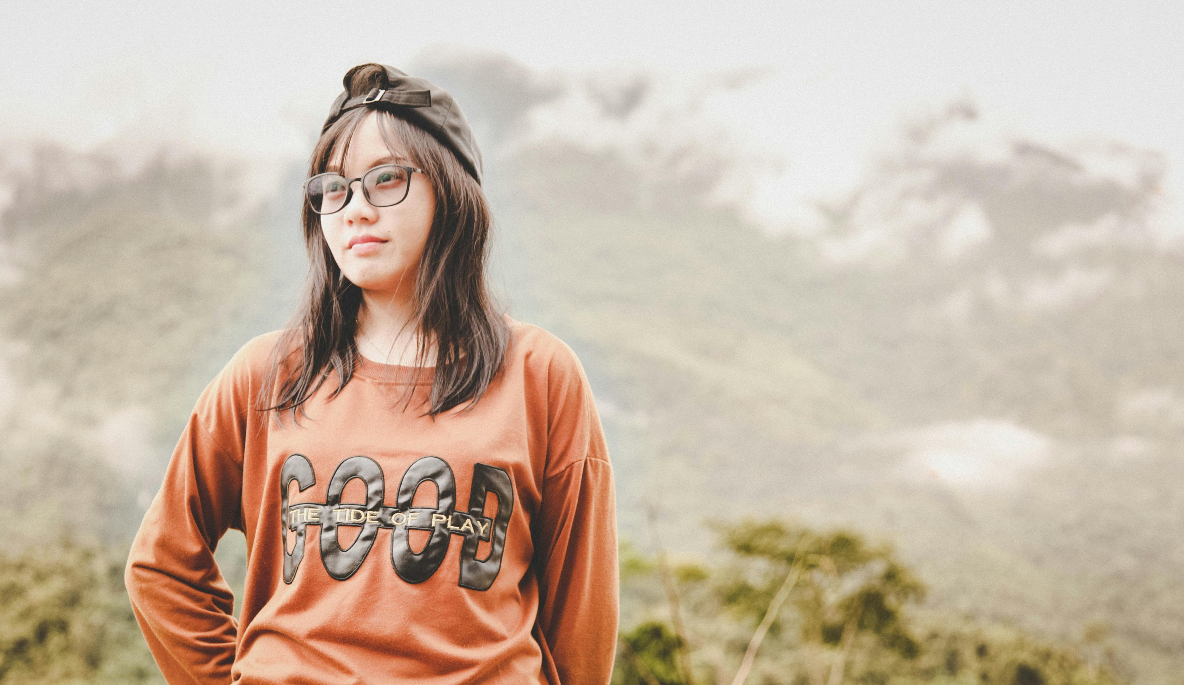 老女明星的魅力與風(fēng)采展現(xiàn)不減時光